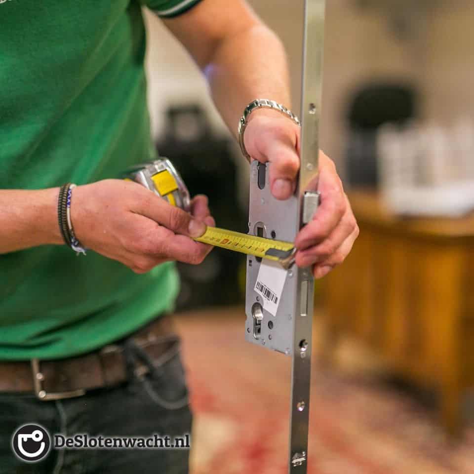 Replace locks Locksmith Amsterdam ☎ +316 2412 1114