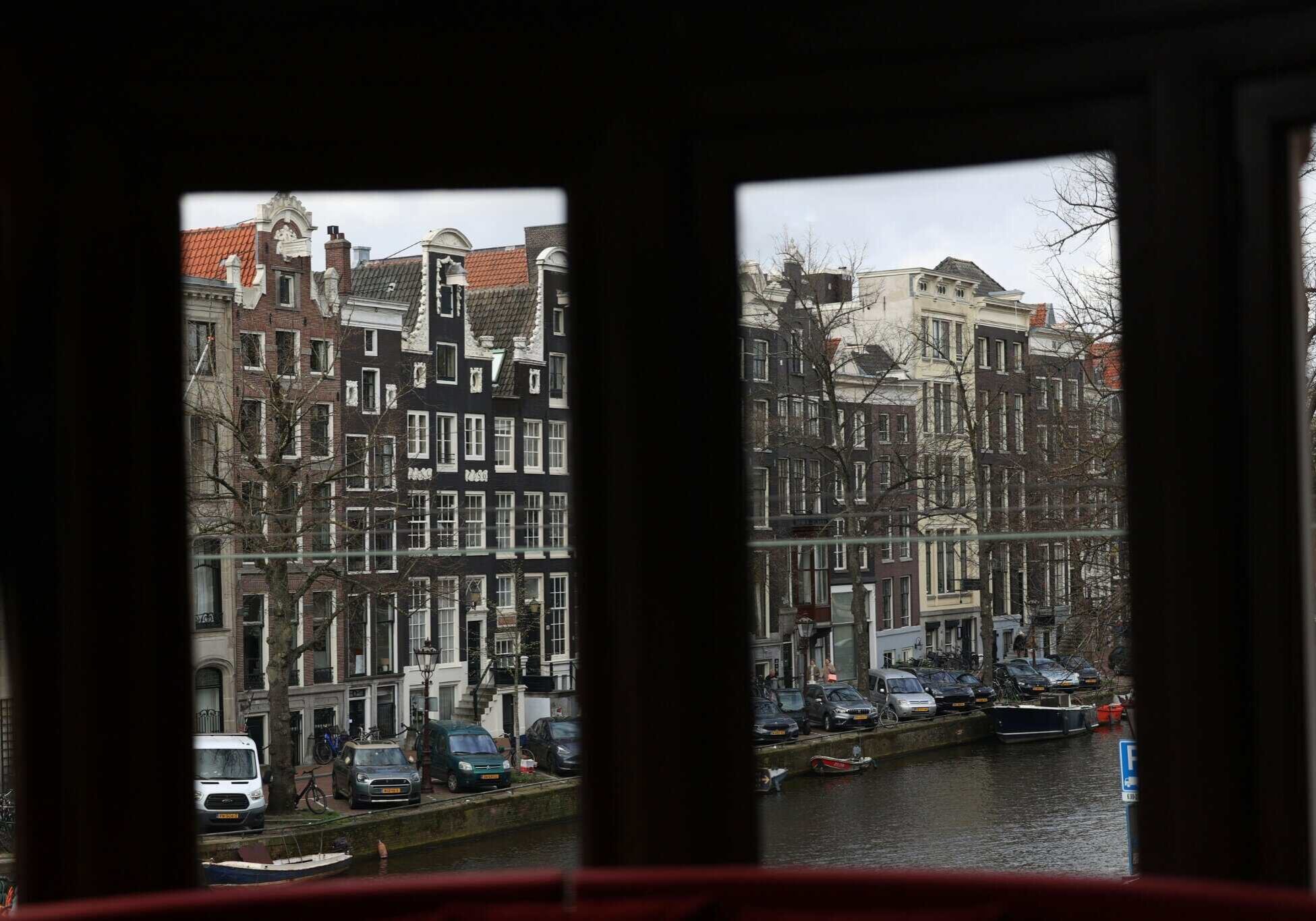 Slot vervangen na inbraak in Amsterdam: stap voor stap uitgelegd